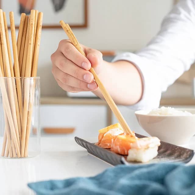 طقم اعواد اكل صيني خشب 5 ازواج AZ-2246