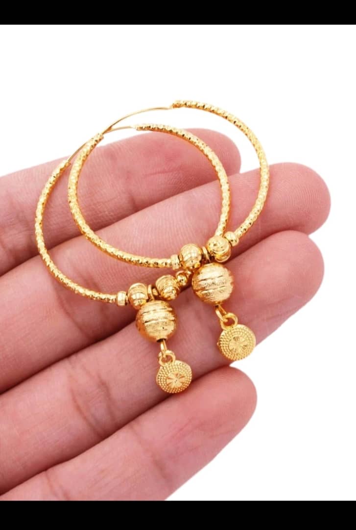 اخراص نسائي ذهبي مطلي دائري كبير SH-682