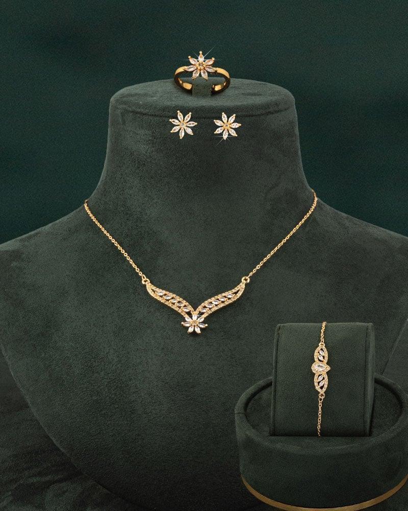 طقم سلس مع الاسورة مع الاخراص والخاتم زريكون