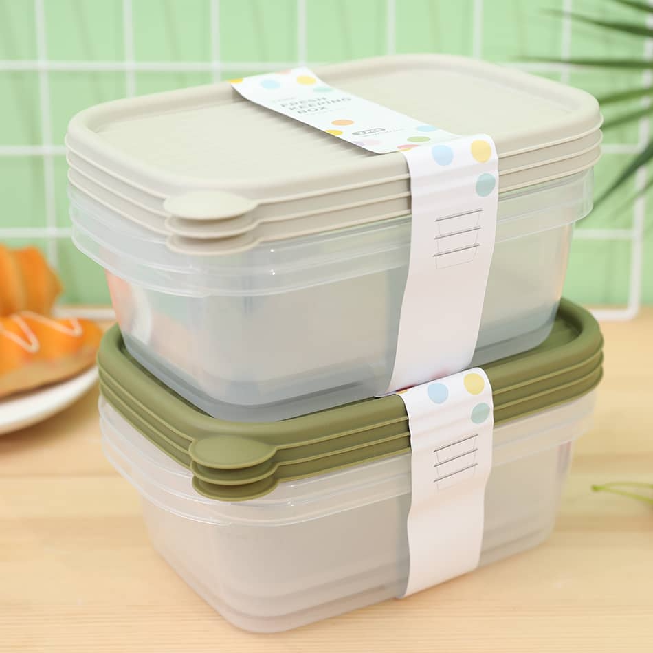 طقم علب حافظة بلاستيك مستطيل شفاف غطاء ملون 3 قطع مقاس 17*13 سم صغيرiik-26197 FOOD CONTAINE