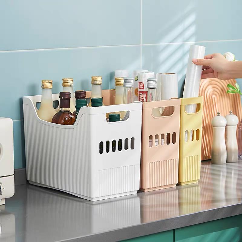 سلة تنظيم نحيف طويل مع عجل