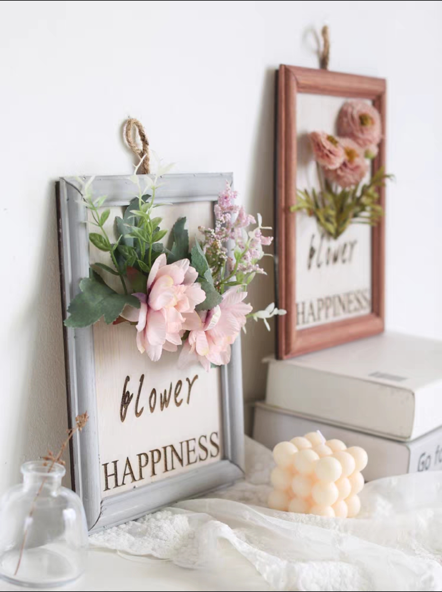 تحفة خشبية تعليقة مع زينة ورود مستطيل 27*20 سم AZ-1240