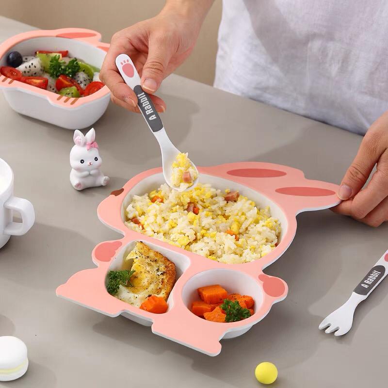 صحن اكل اطفال شكل ارنب 3 خانات AZ-1224