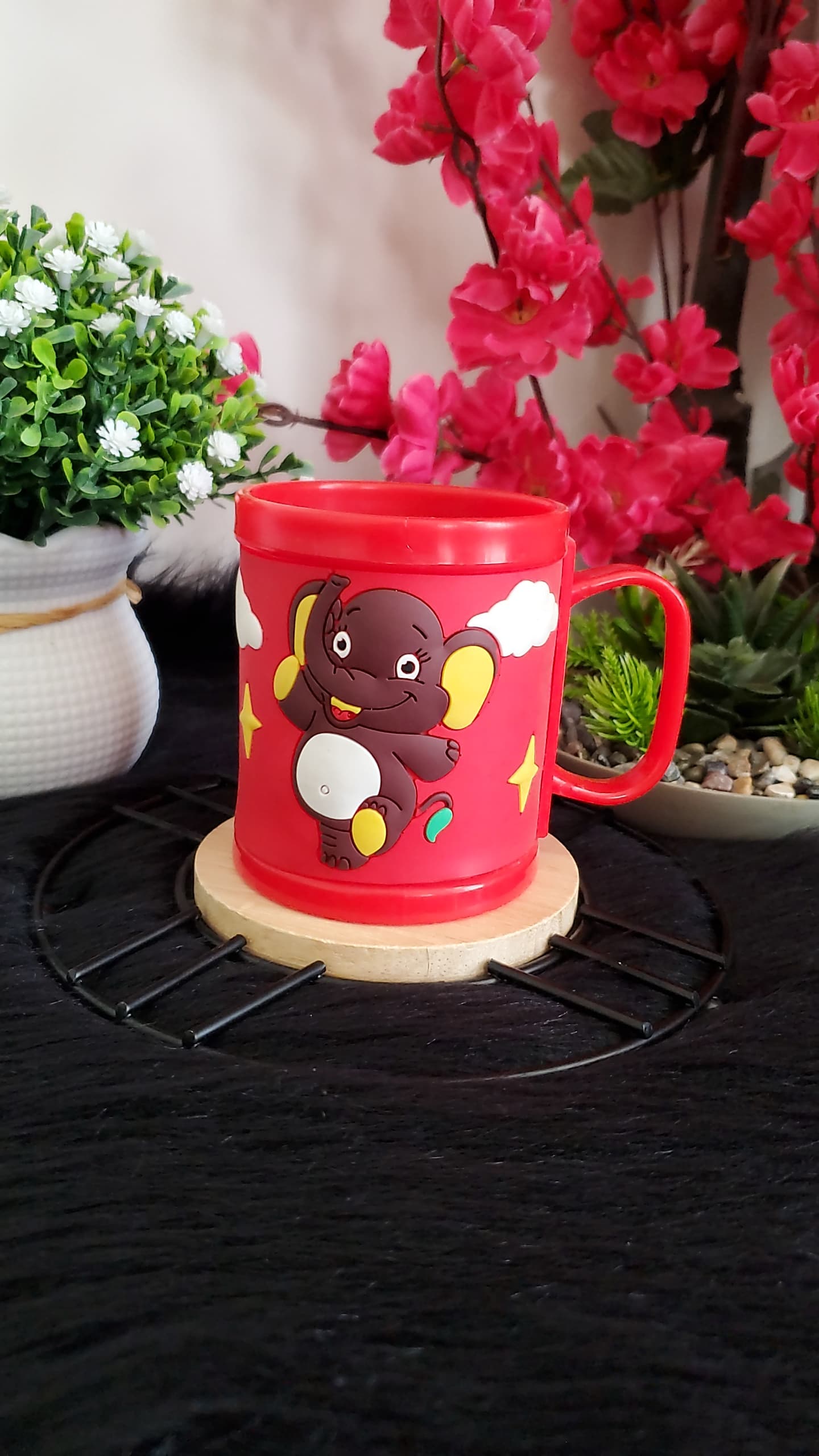 اكواب ماء بلاستيك مدور اطفال برسومات HMK-074