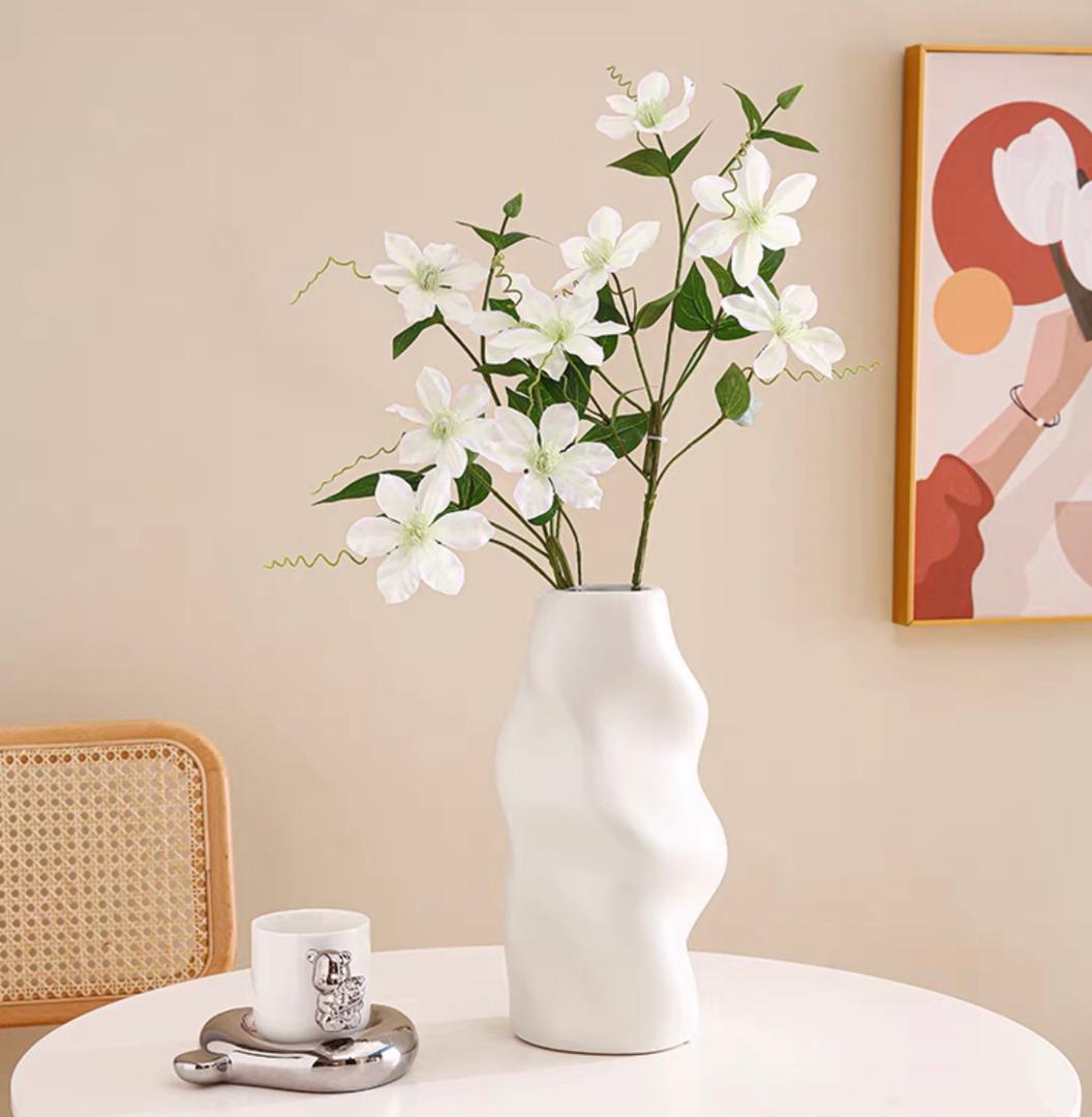 مزهرية سيراميك معرج